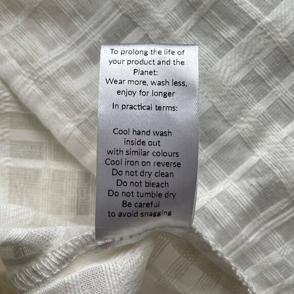 Saint & Sofia Button Down Shirt Long Sleeve Collared Striped Size 12 Minimalist - Picture 5 of 9